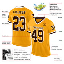 Laden Sie das Bild in den Galerie-Viewer, Custom Gold Brown-White Mesh Authentic Throwback Football Jersey
