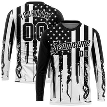 Charger l&#39;image dans la galerie, Custom Black White 3D Hunting Tools American Flag Long Sleeve Performance T-Shirt
