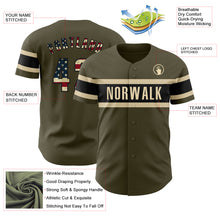 Laden Sie das Bild in den Galerie-Viewer, Custom Olive Vintage USA Flag Black-Cream Authentic Salute To Service Baseball Jersey
