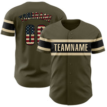 Laden Sie das Bild in den Galerie-Viewer, Custom Olive Vintage USA Flag Black-Cream Authentic Salute To Service Baseball Jersey
