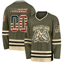 Laden Sie das Bild in den Galerie-Viewer, Custom Olive Vintage USA Flag Cream-Black Salute To Service Hockey Jersey
