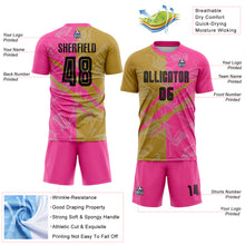 Charger l&#39;image dans la galerie, Custom Graffiti Pattern Black Old Gold-Pink Scratch Sublimation Soccer Uniform Jersey
