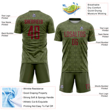 Charger l&#39;image dans la galerie, Custom Olive Crimson Geometric Shapes Sublimation Salute To Service Soccer Uniform Jersey
