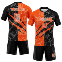 Laden Sie das Bild in den Galerie-Viewer, Custom Graffiti Pattern Orange-Black Scratch Sublimation Volleyball Uniform Jersey
