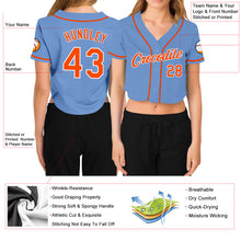 Загрузить изображение в средство просмотра галереи, Custom Women&#39;s Light Blue Orange-White V-Neck Cropped Baseball Jersey
