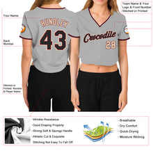 Laden Sie das Bild in den Galerie-Viewer, Custom Women&#39;s Gray Black Crimson-Cream V-Neck Cropped Baseball Jersey
