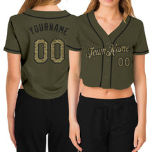 Charger l&#39;image dans la galerie, Custom Women&#39;s Olive Camo-Black Salute To Service V-Neck Cropped Baseball Jersey
