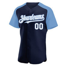 Laden Sie das Bild in den Galerie-Viewer, Custom Navy White-Light Blue Authentic Raglan Sleeves Baseball Jersey
