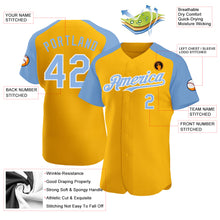 Загрузить изображение в средство просмотра галереи, Custom Gold Light Blue-White Authentic Raglan Sleeves Baseball Jersey
