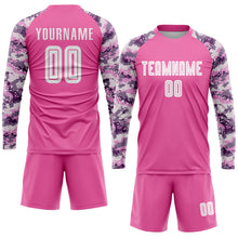 Laden Sie das Bild in den Galerie-Viewer, Custom Pink White-Camo Sublimation Soccer Uniform Jersey
