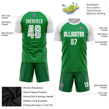 Laden Sie das Bild in den Galerie-Viewer, Custom Kelly Green White Sublimation Soccer Uniform Jersey
